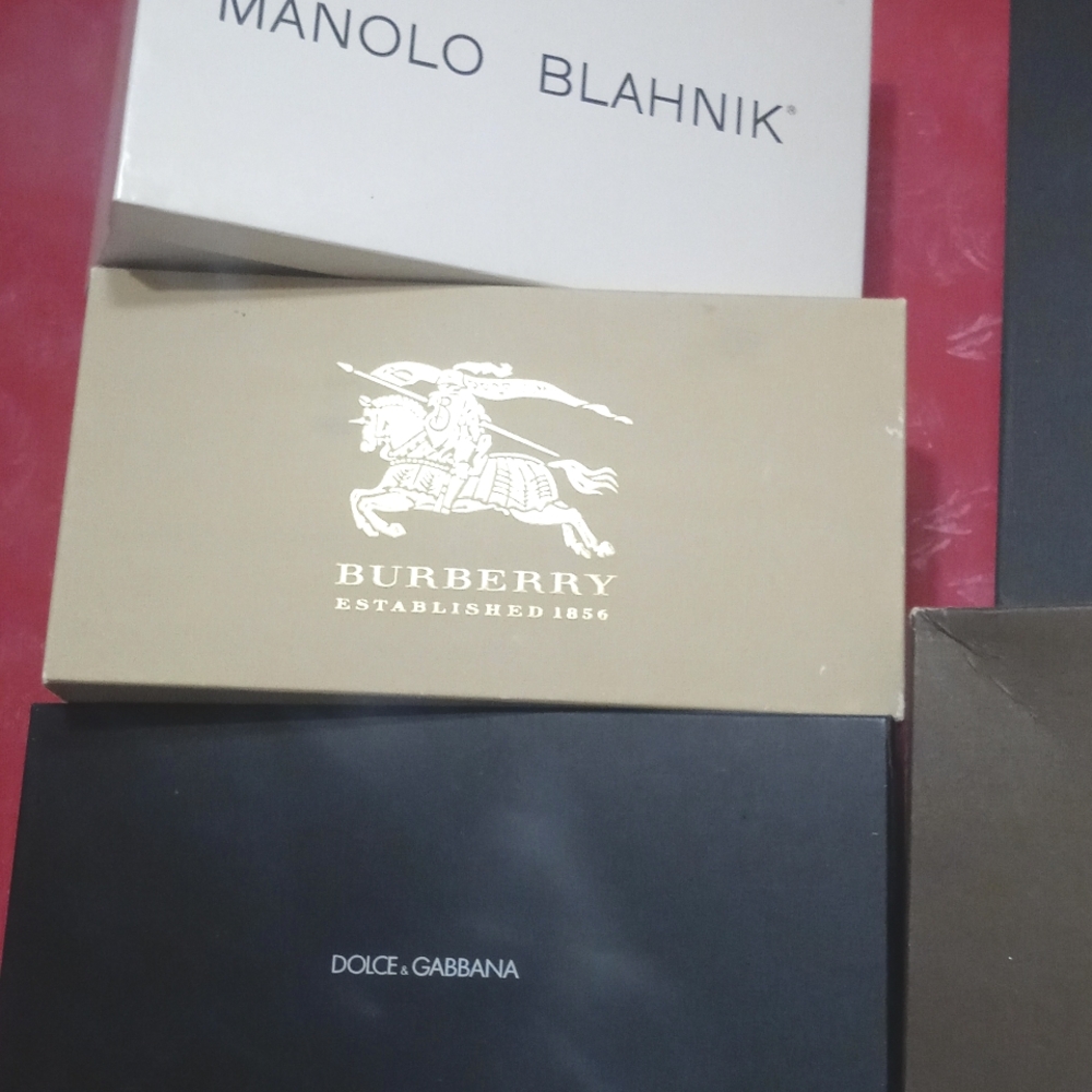 Burberry Women's Plaid Pumps - Brown and Red 35.5 or size 5.5 With Box - Picture 6 of 6